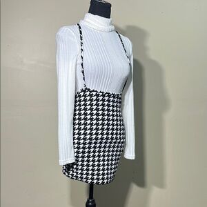 SHEIN Black and White Houndstooth Pencil Skirt